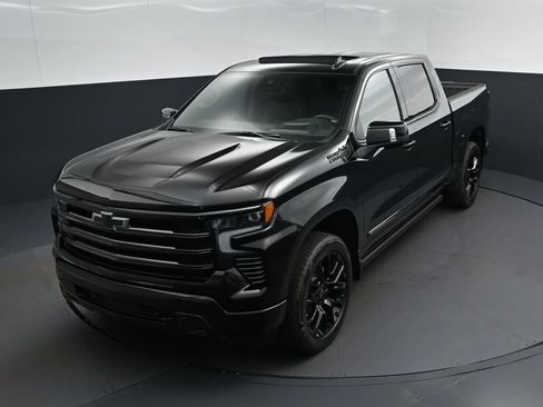 New 2026 Chevrolet Silverado 1500 High Country w/ High Country Premium Package AWD/4WD image 34