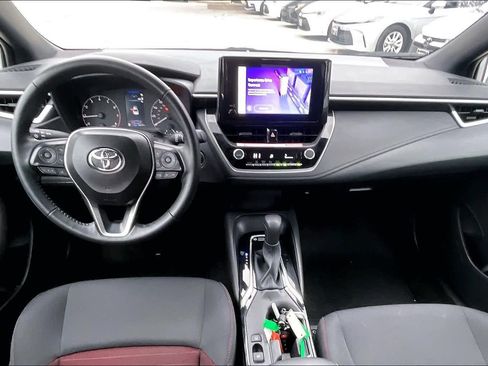 Used 2025 Toyota Corolla SE FWD image 14