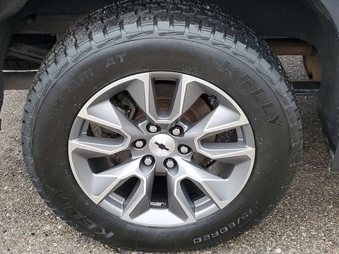 Used 2019 Chevrolet Silverado 1500 RST AWD/4WD image 39