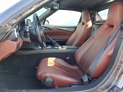 Used 2019 MAZDA MX-5 Miata RF Grand Touring w/ GT-S Package RWD image 5