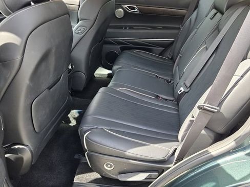 Used 2023 Genesis GV80 2.5T w/ Prestige 20" Package image 11