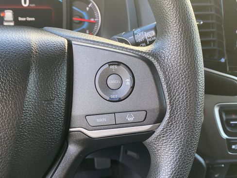 Used 2022 Honda Pilot Sport image 27