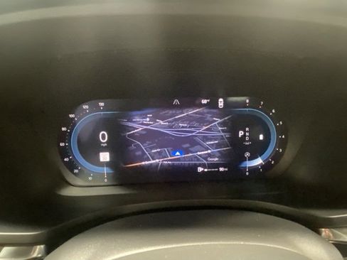 Used 2024 Volvo V60 B5 Cross Country Plus image 16