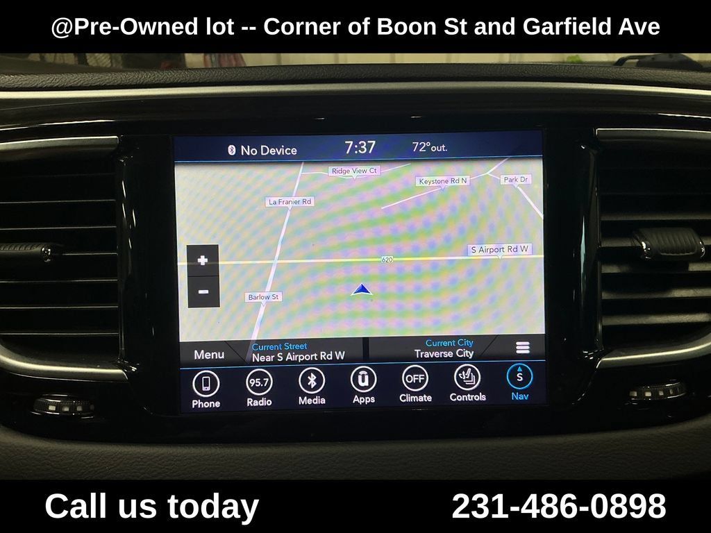 Used 2018 Chrysler Pacifica Touring-L Plus w/ S Appearance Package FWD image 25