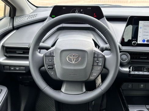 New 2026 Toyota Prius LE image 14