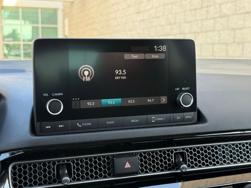 Used 2022 Honda Civic EX image 26