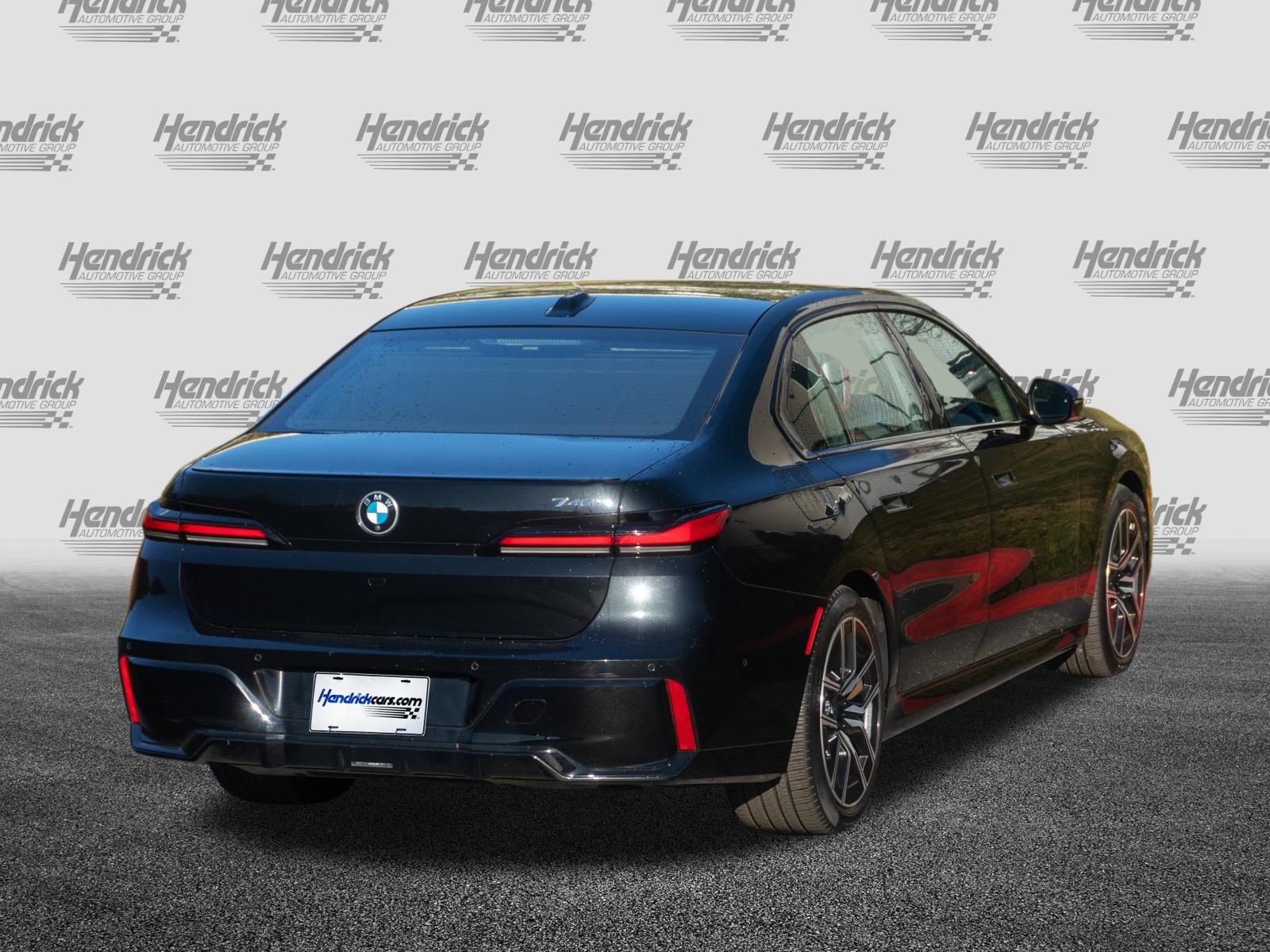 Certified 2024 BMW 740i w/ Premium Package 2 RWD image 9