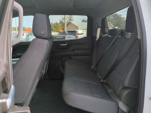 New 2025 Chevrolet Silverado 1500 Custom image 12