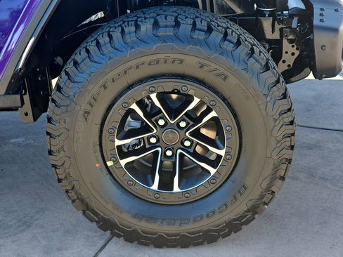 New 2026 Jeep Wrangler Unlimited Rubicon image 39