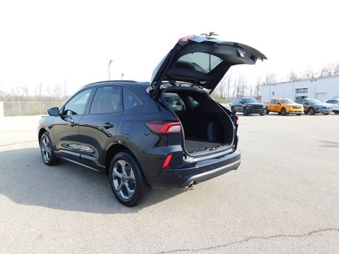 Used 2023 Ford Escape ST-Line w/ Tech Pack #1 image 21