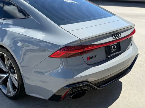 Used 2021 Audi RS 7 Sportback w/ Black Optic Package image 10