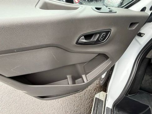 Used 2024 Ford Transit 250 Low Roof w/ Exterior Upgrade Package image 17