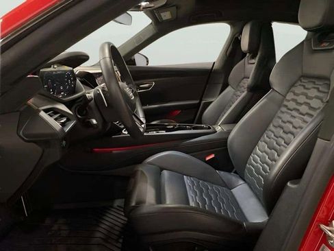 Used 2023 Audi RS e-tron GT w/ Carbon Performance Package image 23