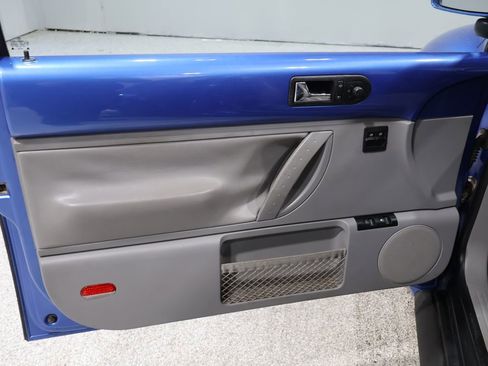 Used 1999 Volkswagen Beetle GLX image 18