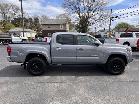 Used 2021 Toyota Tacoma SR5 image 4