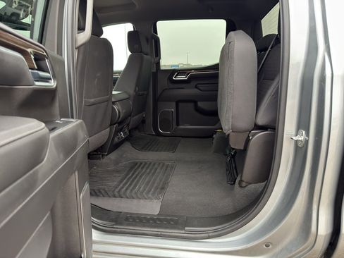 Used 2025 Chevrolet Silverado 1500 LT image 43