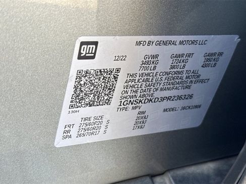 Used 2023 Chevrolet Suburban Z71 image 38