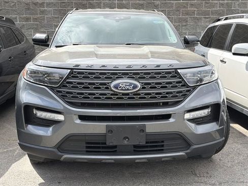 Used 2023 Ford Explorer XLT w/ Equipment Group 202A image 2