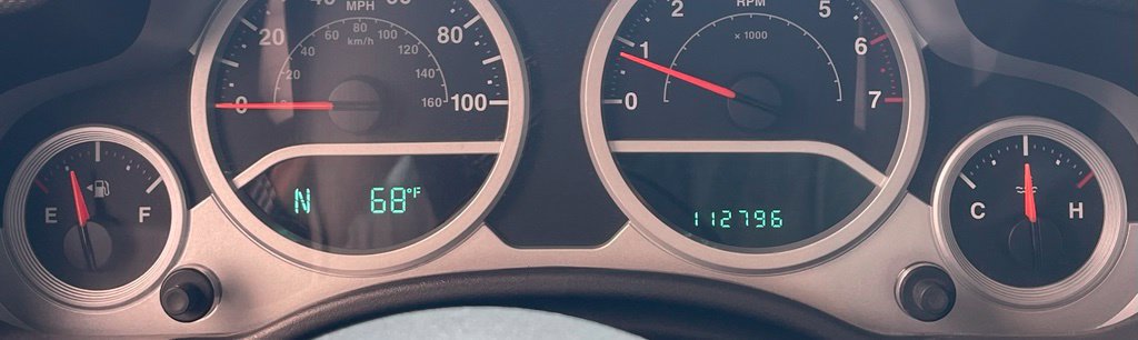 Used 2010 Jeep Wrangler Unlimited Rubicon AWD/4WD image 19