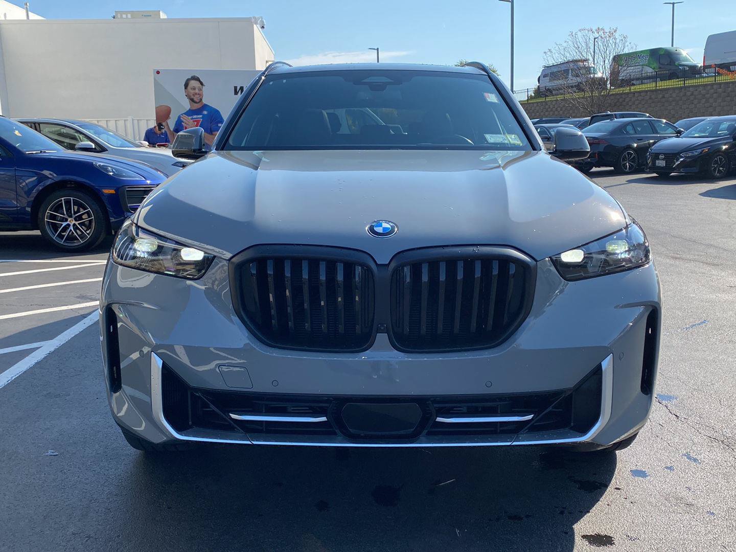 Used 2025 BMW X5 xDrive40i w/ Parking Assistance Package AWD/4WD image 8
