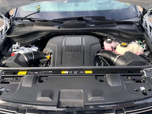 New 2026 Land Rover Range Rover Autobiography image 16