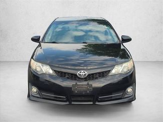 Used 2014 Toyota Camry SE FWD video 2