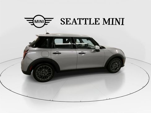 New 2026 MINI Cooper S image 12
