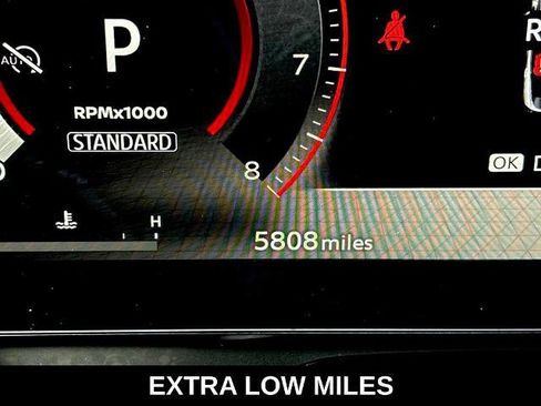 Certified 2025 Nissan Kicks SR FWD image 3