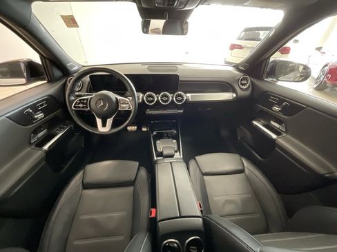 Used 2021 Mercedes-Benz GLB 250 GLB 250 image 8