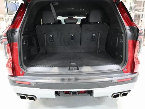 Used 2024 Chevrolet Traverse Z71 w/ LPO, Floor Liner Package image 27