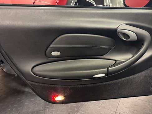 Used 2003 Porsche 911 Carrera image 42