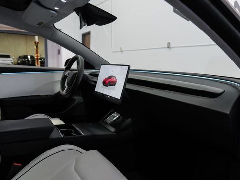 Used 2024 Tesla Model 3 Performance AWD/4WD image 20