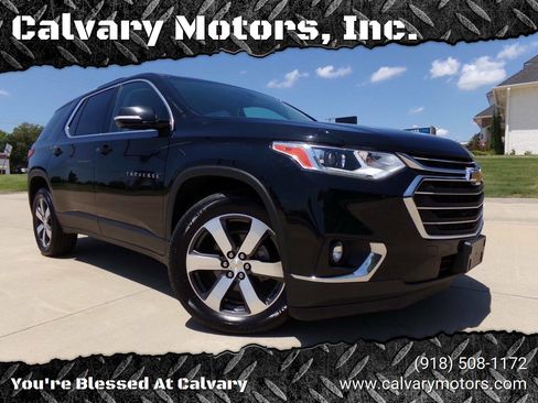 Used 2018 Chevrolet Traverse LT image 1