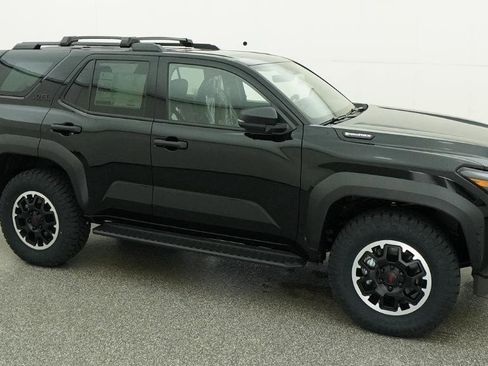 New 2026 Toyota 4Runner TRD Off-Road Premium AWD/4WD image 3