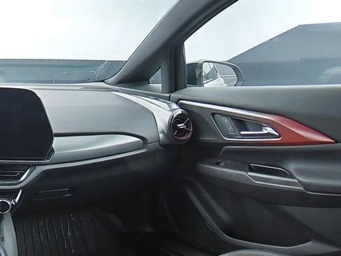 Used 2024 Chevrolet Equinox EV RS w/ LPO, Trailering Package FWD image 19