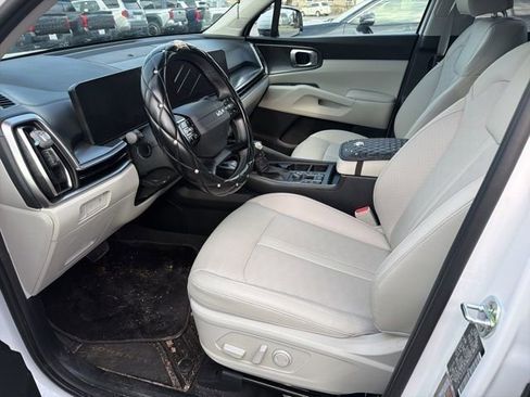 Used 2026 Kia Sorento EX image 3