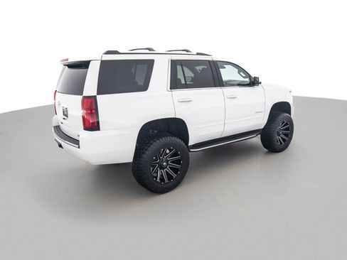 Used 2018 Chevrolet Tahoe Premier AWD/4WD image 5