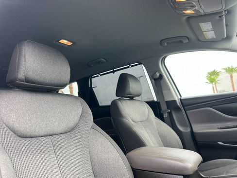 Used 2020 Hyundai Santa Fe SEL w/ Convenience Package FWD image 16