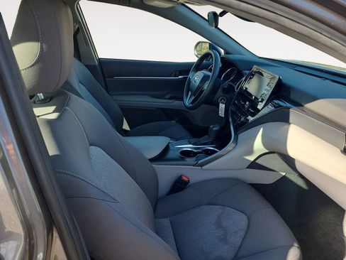 Used 2023 Toyota Camry LE FWD image 15