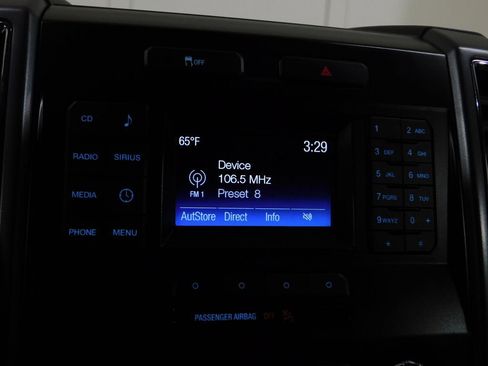 Used 2015 Ford F150 XLT image 56