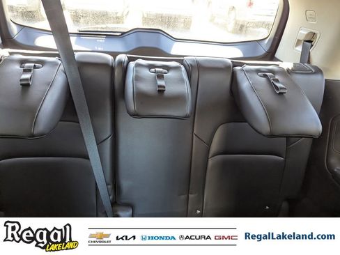 Used 2022 Nissan Pathfinder Platinum w/ Lighting Package (N92) image 15