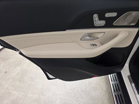 New 2026 Mercedes-Benz GLS 450 4MATIC image 12