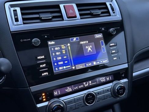 Used 2017 Subaru Legacy 2.5i Limited image 11