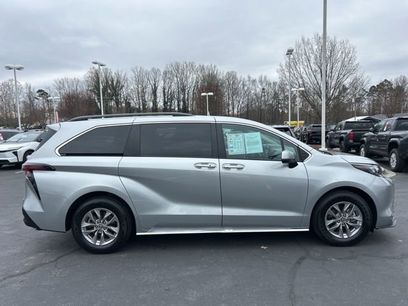 Used 2024 Toyota Sienna XLE