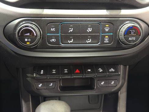 Used 2022 Chevrolet Colorado ZR2 image 29