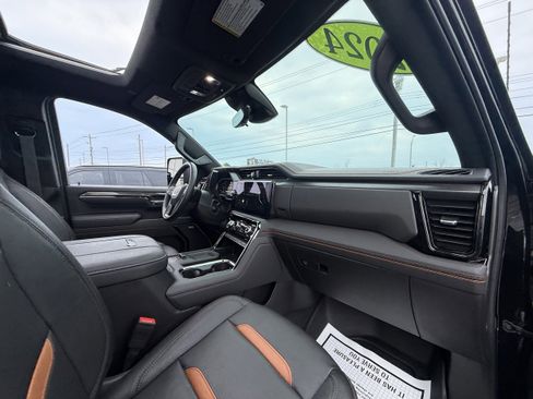 Used 2024 GMC Sierra 2500 AT4 w/ AT4 Premium Plus Package image 27