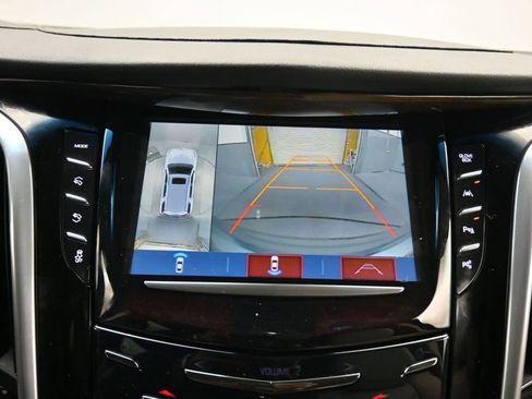 Used 2019 Cadillac Escalade Premium Luxury AWD/4WD image 20