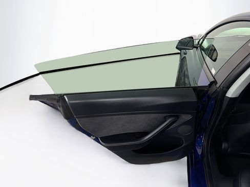 Used 2021 Tesla Model 3 Standard Range Plus RWD image 26
