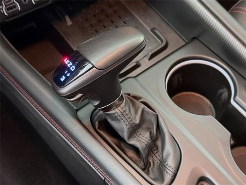 Used 2025 Dodge Durango GT image 19