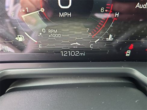 Certified 2024 GMC Acadia AT4 w/ Luxury Package image 30